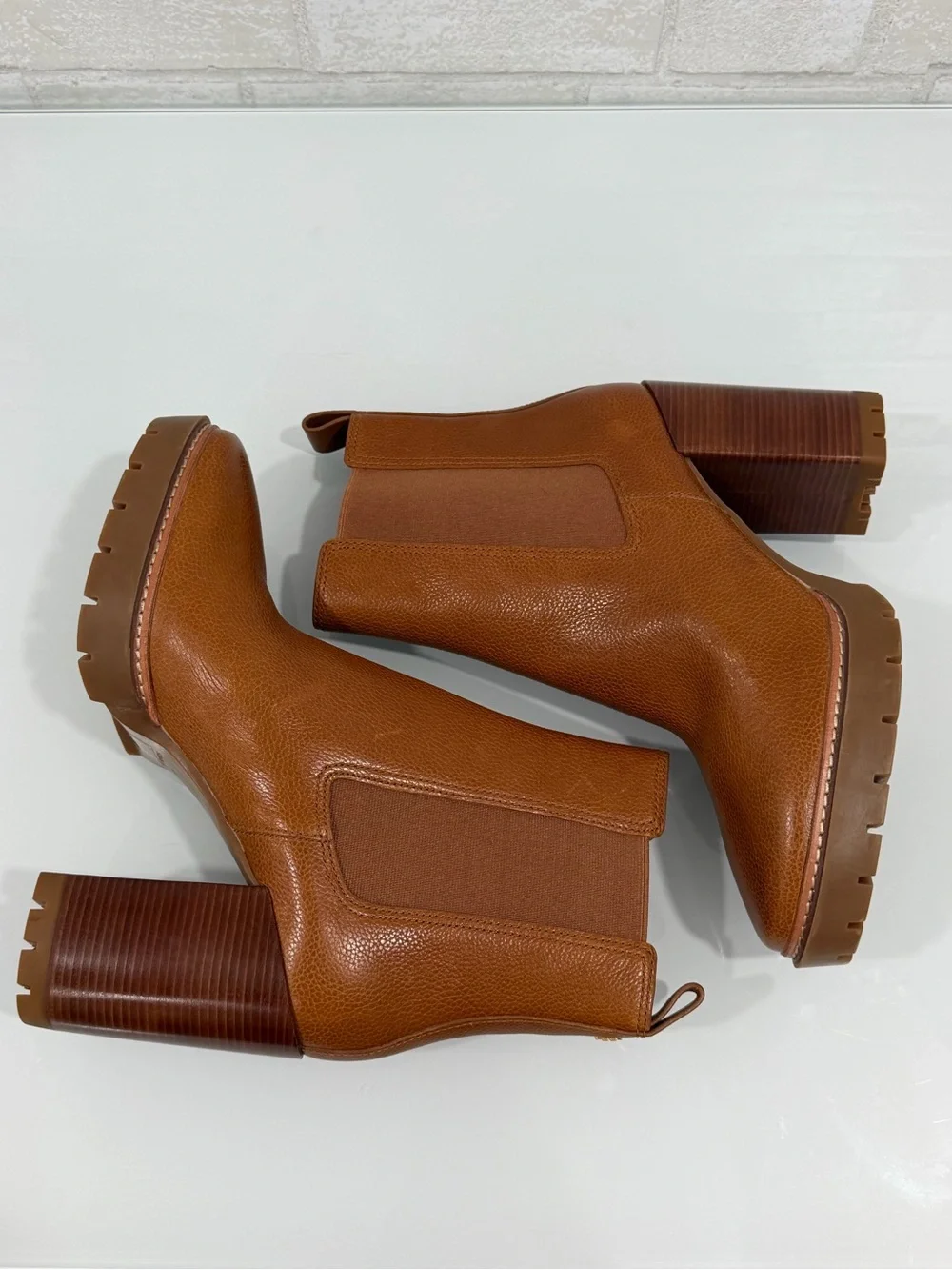 TORY BURCH CARSON LUG SOLE ANKLE BOOT - Toasted Caramel - Sz - 11 .US